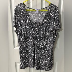 Nine & Co by Nine West Black and White Floral Women's Top Size XL